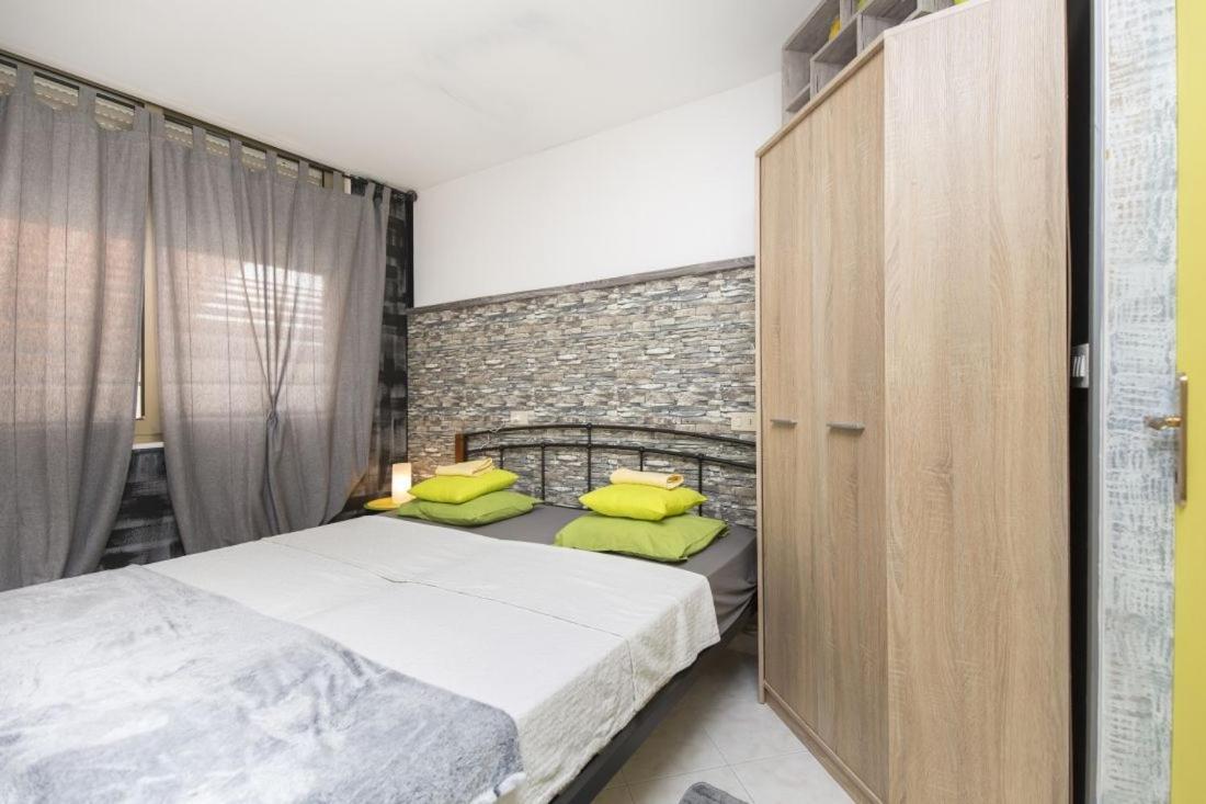 Apartments With Wifi Rabac, Labin - 17261 Room photo